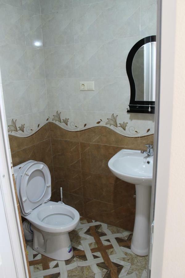 Kukaracha Otel Ureki Dış mekan fotoğraf